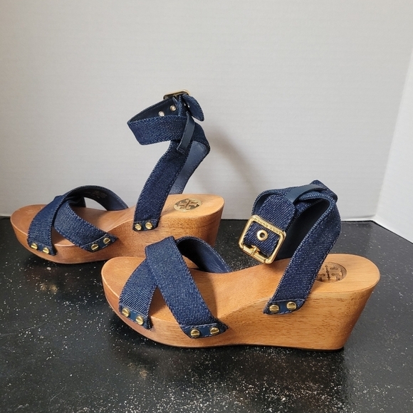 Tory Burch Risley Denim and Wood Wedges - Picture 5 of 9